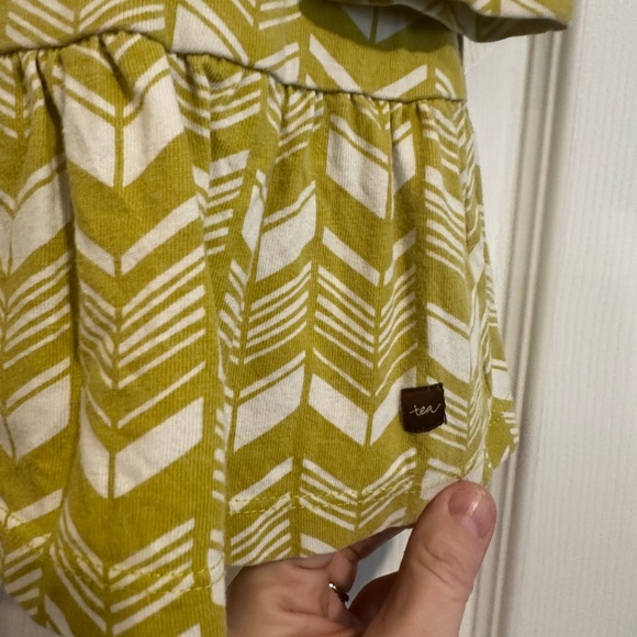 Tea Collection Chevron Dress Girls 4 - Picture 6 of 10